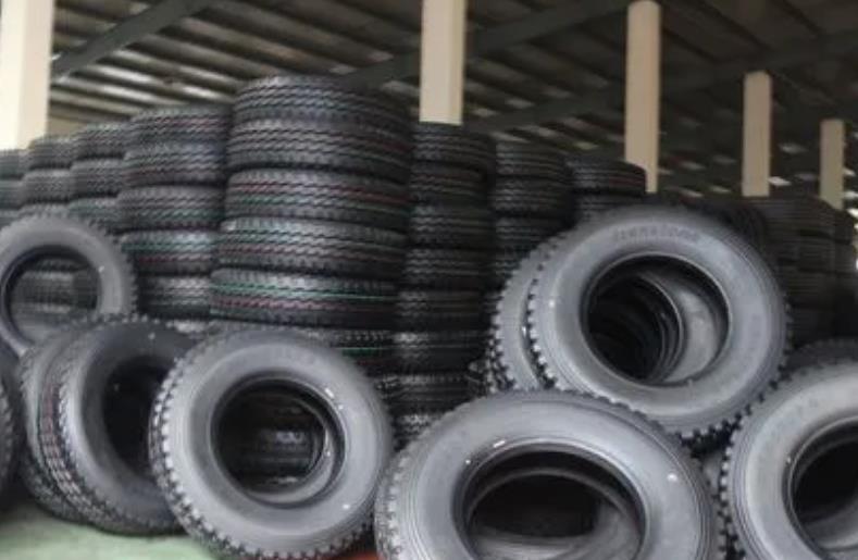 橡胶轮胎.jpg
