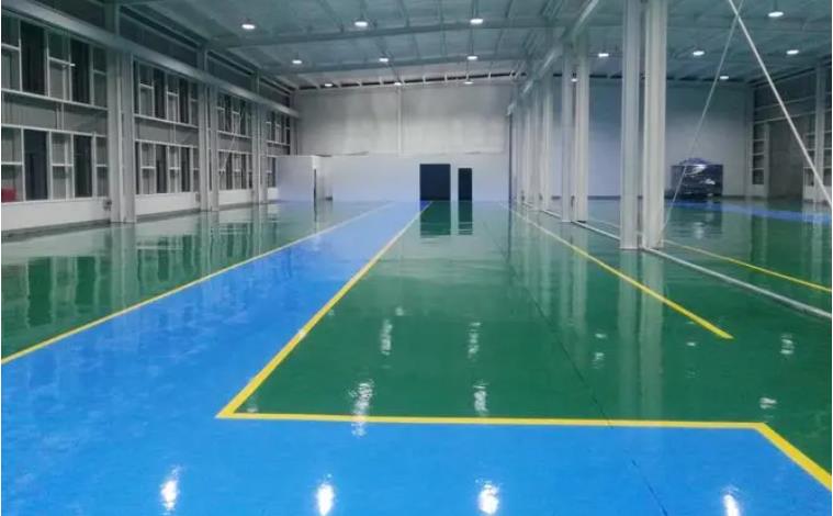 天然彩砂色差问题正确选择环氧彩砂地坪